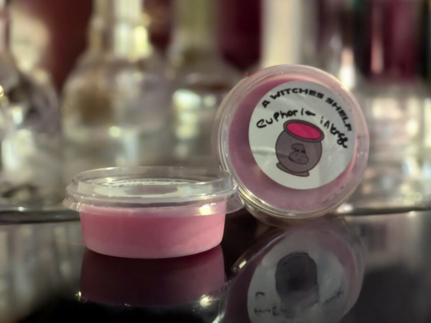 100 percent eco soy 2oz pot (100g) wax melt in the scent Euphoria Intense